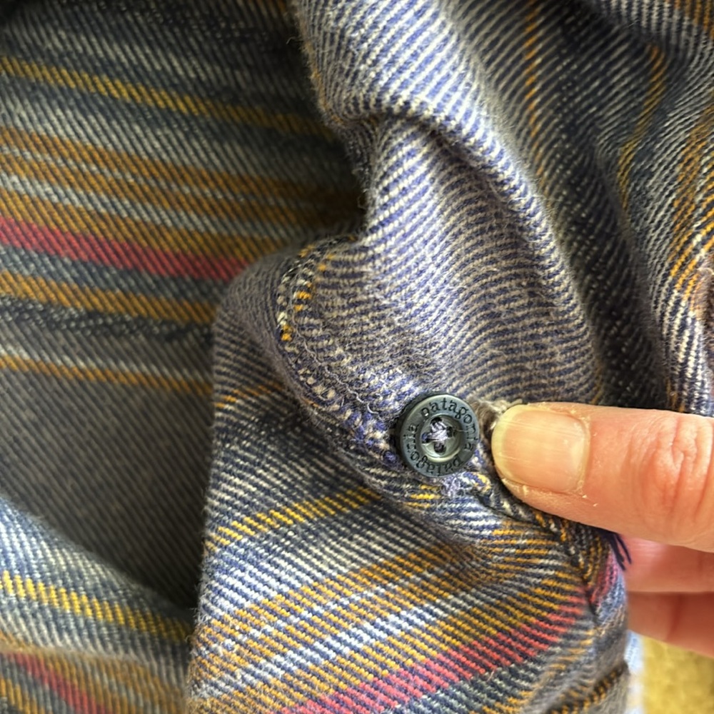 🚫 SOLD Patagonia® Worn Wear Fjord Flannel Shirt Gaucho Stripe Blue Butterfly 2 - Picture 11 of 11
